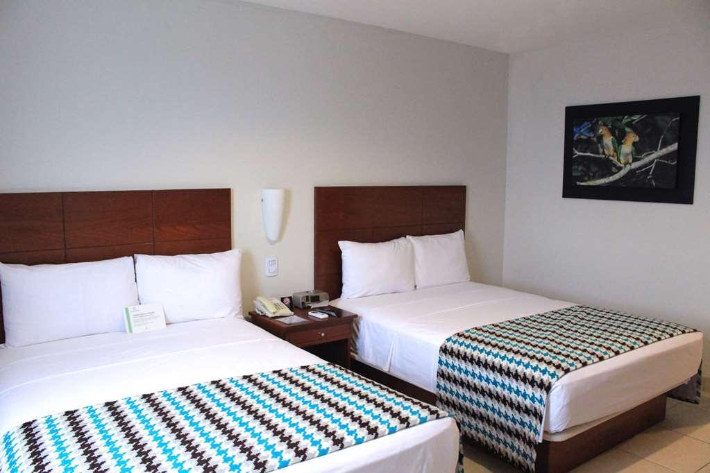 Wyndham Costa Del Sol Пукальпа Номер фото A room at the hotel