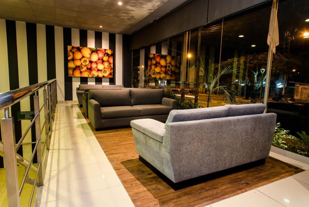 Wyndham Costa Del Sol Пукальпа Экстерьер фото Lobby